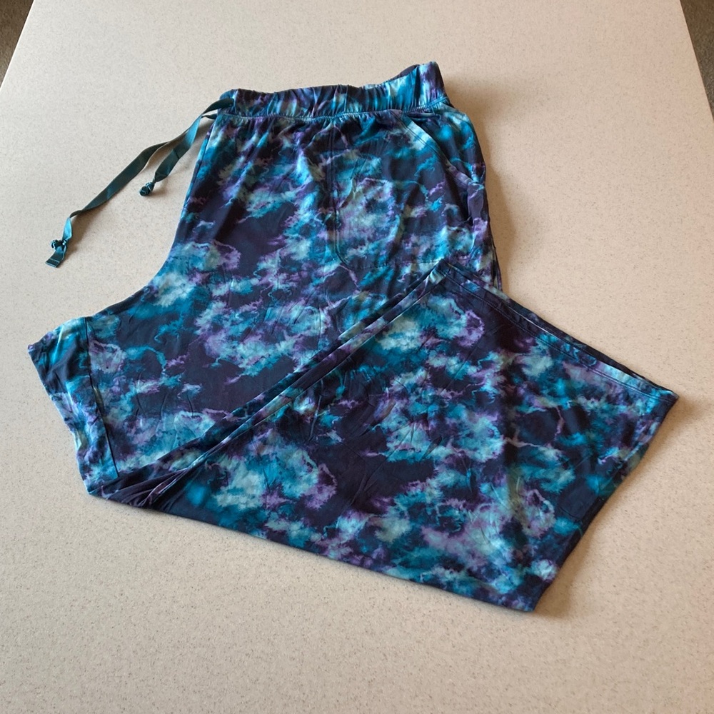 Vibrant Tie-Dye Joggers Women Plus Size